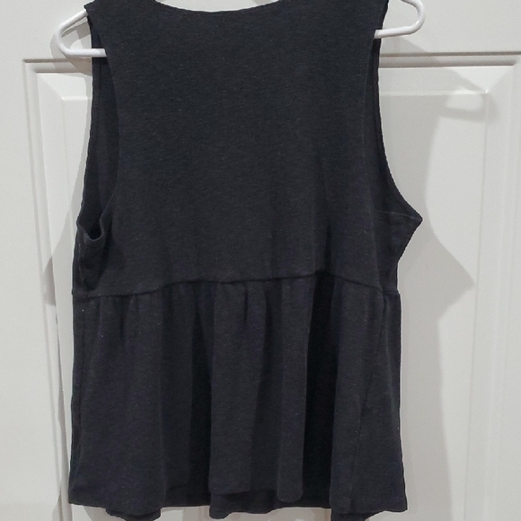 Terra & Sky Black Sleeveless Knit Tank Top - Picture 6 of 7
